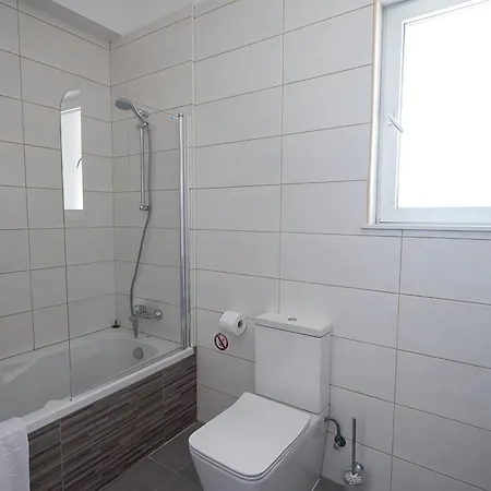 Villa Desi Aq Prpo490A *